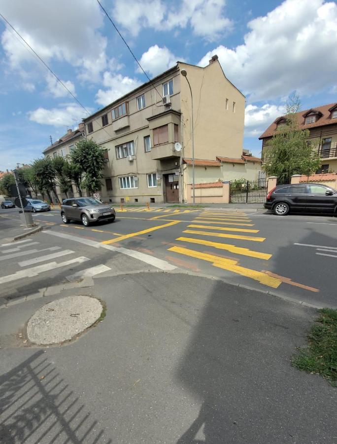B8 - Spacious, Charming Apartment In Central Sibiu Extérieur photo